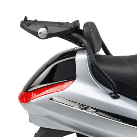 Nosič zadného kufra GIVI pre PIAGGIO X8 125-200'0 SR102M
