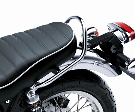 Zadné madlo KAWASAKI pre W800 chrómované