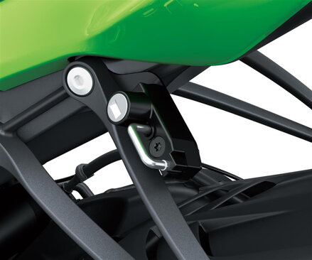Zámok na prilbu KAWASAKI pre Ninja ZX-6R