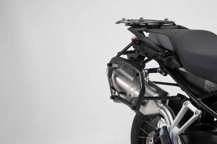 Držiak bočných brašní SW-MOTECH PRO pre BMW F 750 GS, F 850 GS/Adv KFT.07.897.30000/B