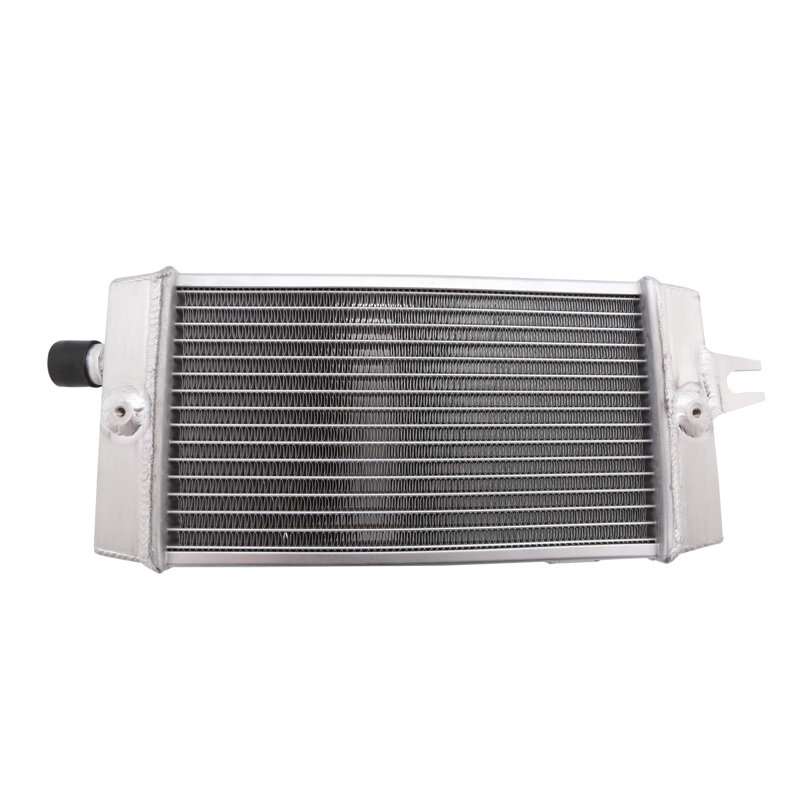 Chladič TRIUMPH T120/T100/Speed Twin/Street Cup/Scrambler/Twin/Thruxton/R/RS Chladič TRIUMPH T120/T100/Speed Twin/Street Cup/Scrambler/Twin/Thruxton/R/RS