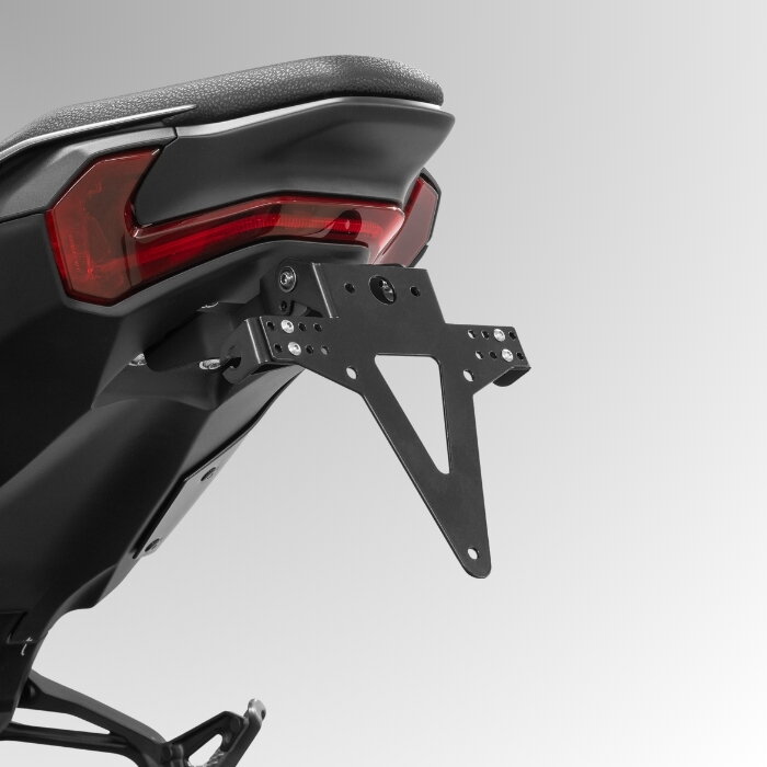 Držiak EČV KAWASAKI Z900 25- nastaviteľný čierny Držiak EČV KAWASAKI Z900 25- nastaviteľný čierny