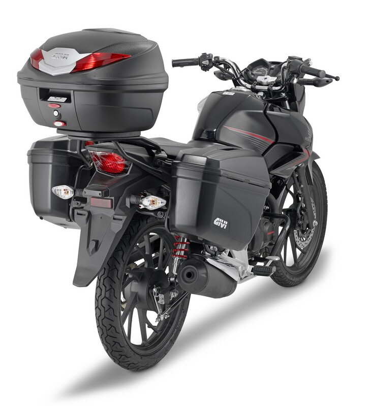 Nosič zadného kufra GIVI pre HONDA CB125F '15 SR1142 Nosič zadného kufra GIVI pre HONDA CB125F '15 SR1142
