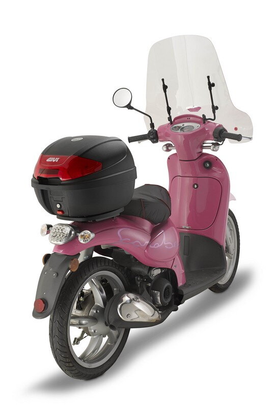 Nosič zadného kufra GIVI pre APRILIA SCARABEO 50 STREET SR6705 Nosič zadného kufra GIVI pre APRILIA SCARABEO 50 STREET SR6705