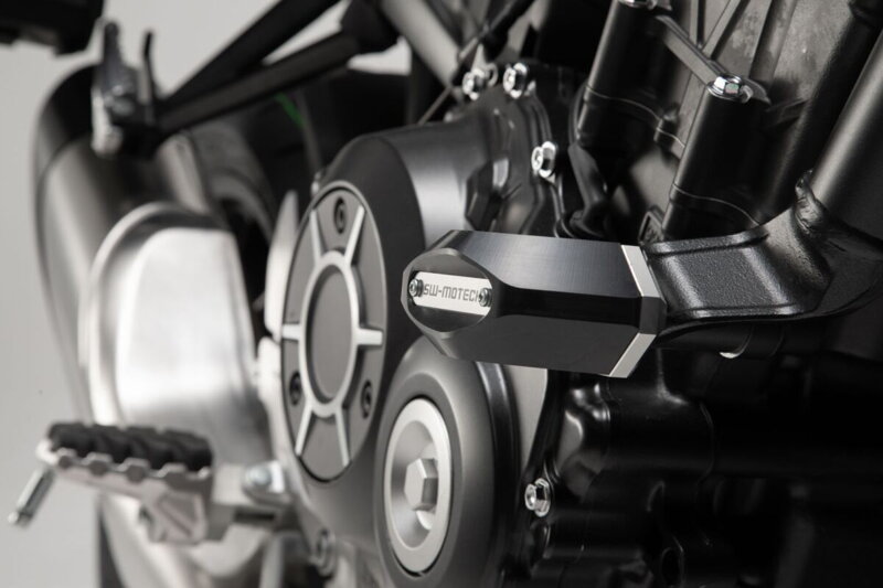 Padacie Protektory SW-MOTECH pre Honda CB 1000 R STP.01.590.10800/B Padacie Protektory SW-MOTECH pre Honda CB 1000 R STP.01.590.10800/B