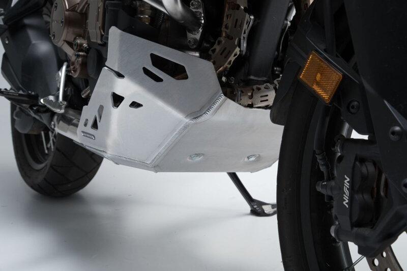 Kryt motora SW-MOTECH strieborný Honda CRF 1000 L Africa Twin MSS.01.622.10002/S Kryt motora SW-MOTECH strieborný Honda CRF 1000 L Africa Twin MSS.01.622.10002/S