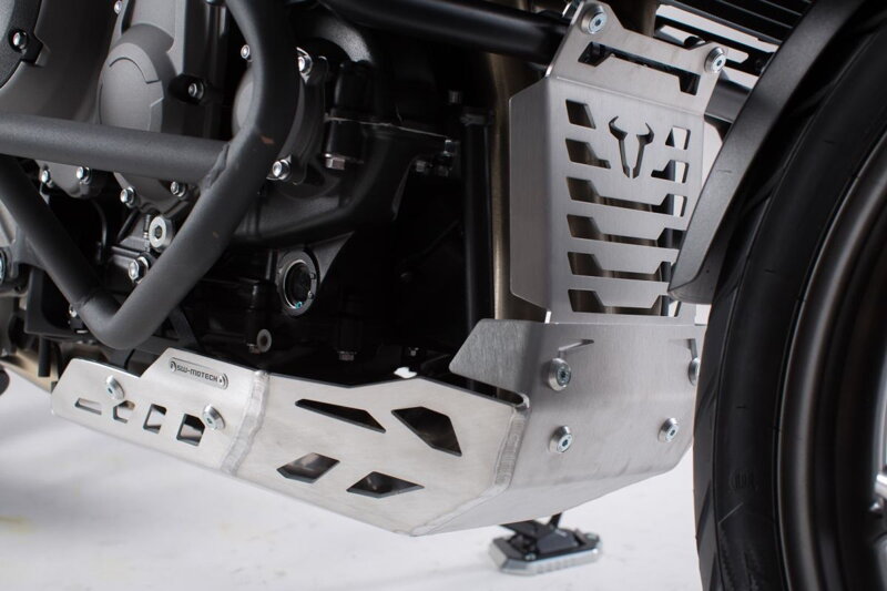 Kryt motora SW-MOTECH strieborný Triumph Tiger 1200 / Explorer MSS.11.484.10001/S Kryt motora SW-MOTECH strieborný Triumph Tiger 1200 / Explorer MSS.11.484.10001/S