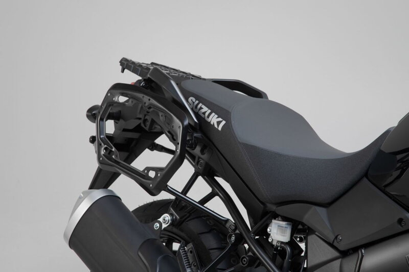 Držiak bočných brašní SW-MOTECH PRO pre Suzuki V-Strom 1000 KFT.05.440.30000/B Držiak bočných brašní SW-MOTECH PRO pre Suzuki V-Strom 1000 KFT.05.440.30000/B