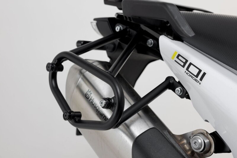 Držiak bočnej tašky SW-MOTECH SLC pravý Husqvarna 901 Norden HTA.03.992.11000 Držiak bočnej tašky SW-MOTECH SLC pravý Husqvarna 901 Norden HTA.03.992.11000