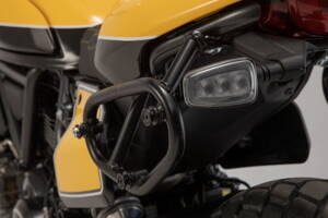 Držiak bočnej brašne SW-MOTECH SLC ľavý pre Ducati Scrambler models HTA.22.916.10000