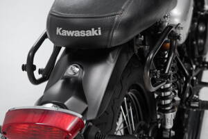 Držiak bočnej brašne SW-MOTECH SLC pravý pre Kawasaki W800 Street / Cafe HTA.08.933.11000