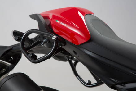Držiak bočnej brašne SW-MOTECH SLC pravý preDucati Monster 821 /1200 HTA.22.511.11001